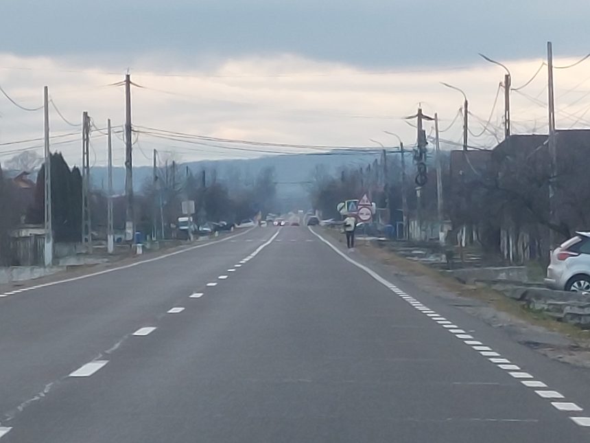 ALEARGA ZILNIC ZECI DE KILOMETRI PE MARGINEA DN67