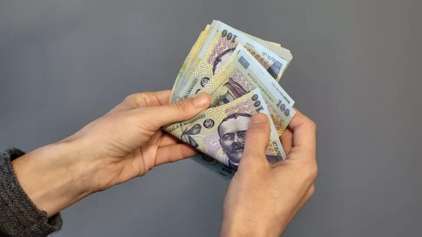 Se dau 3.000 de lei de la stat de persoană!! Elevii din gimnaziu și liceu beneficiază de recunoaștere și recompensare a performanței academice și sportive prin intermediul bursele de excelență I și II.